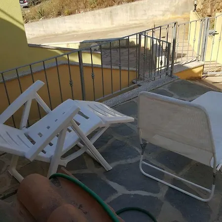 Feriehus La Casa Dei Gechi Budoni
